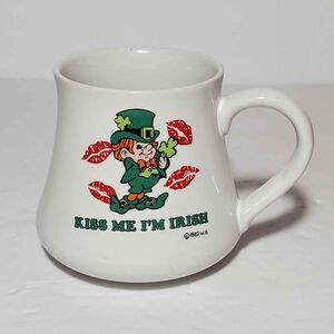 Kiss Me I'm Irish Mug 1982 Leprechaun St. Patrick's Day